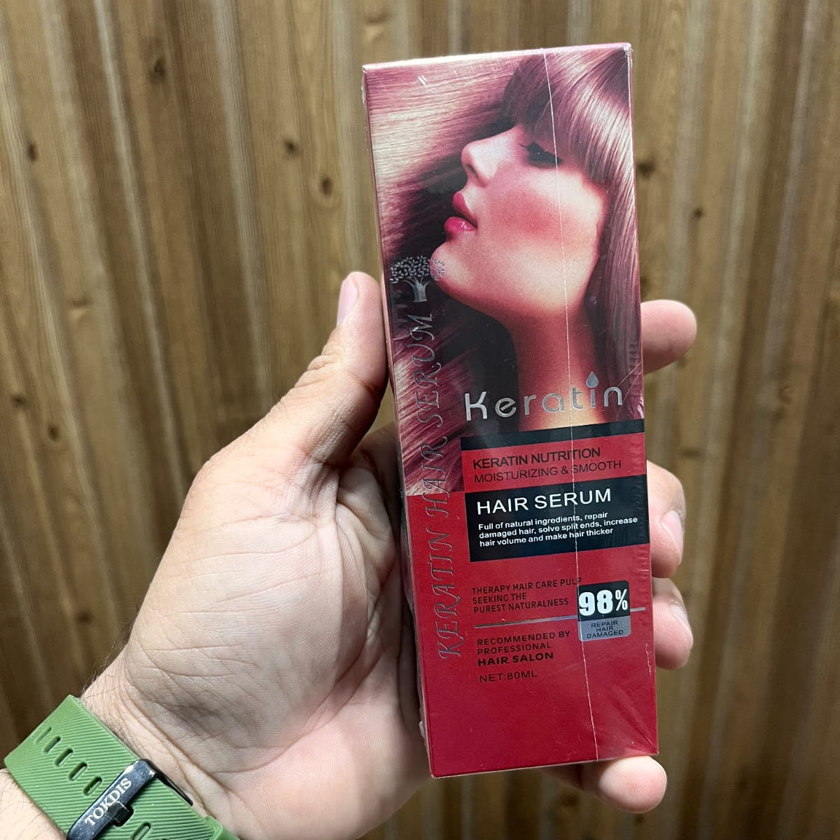 Keratin Moisturizing & Smooth Hair Serum, an 80ml formula designed for hydration and frizz control.