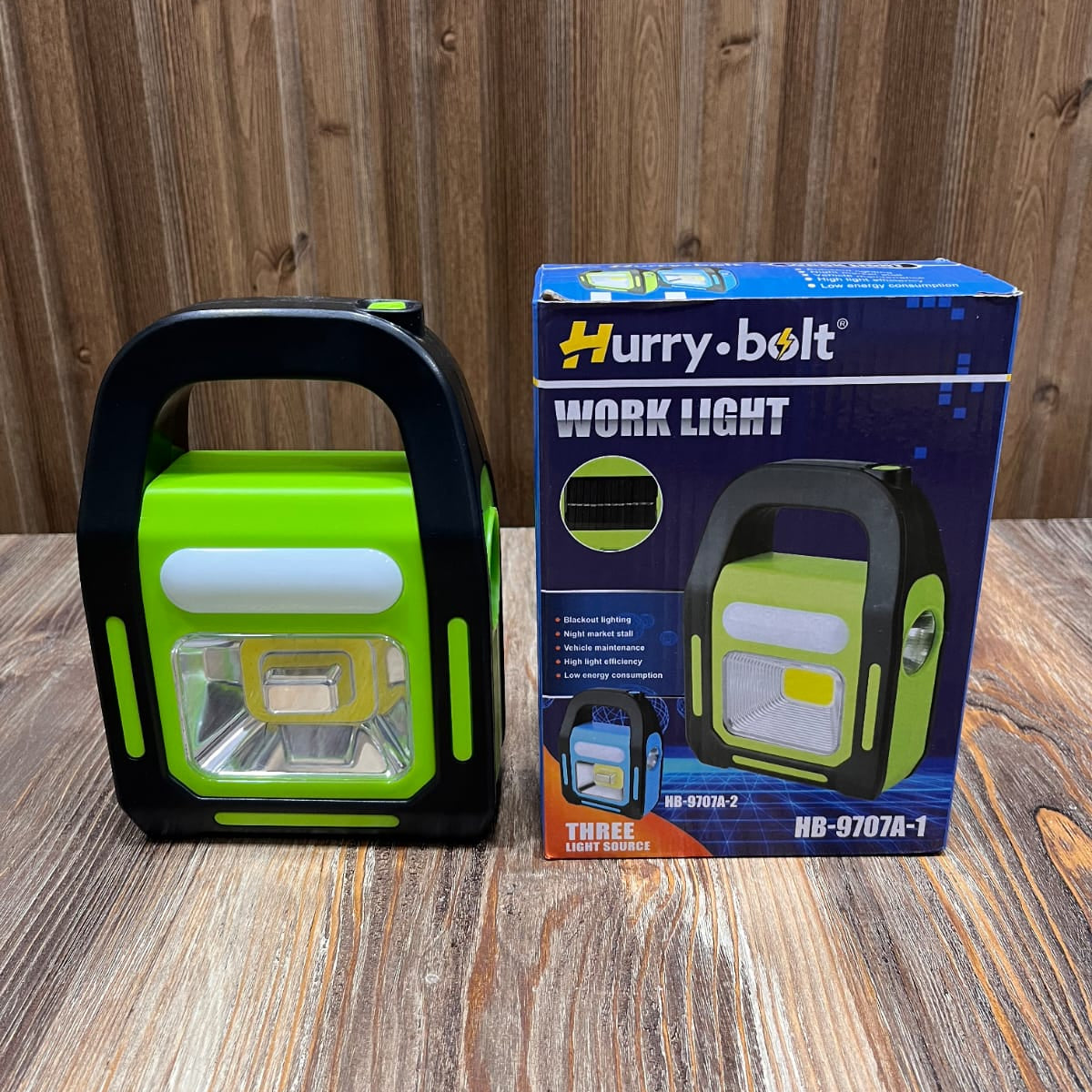 Hurry.Bolt 3-in-1 Solar Emergency Light & Power Bank
