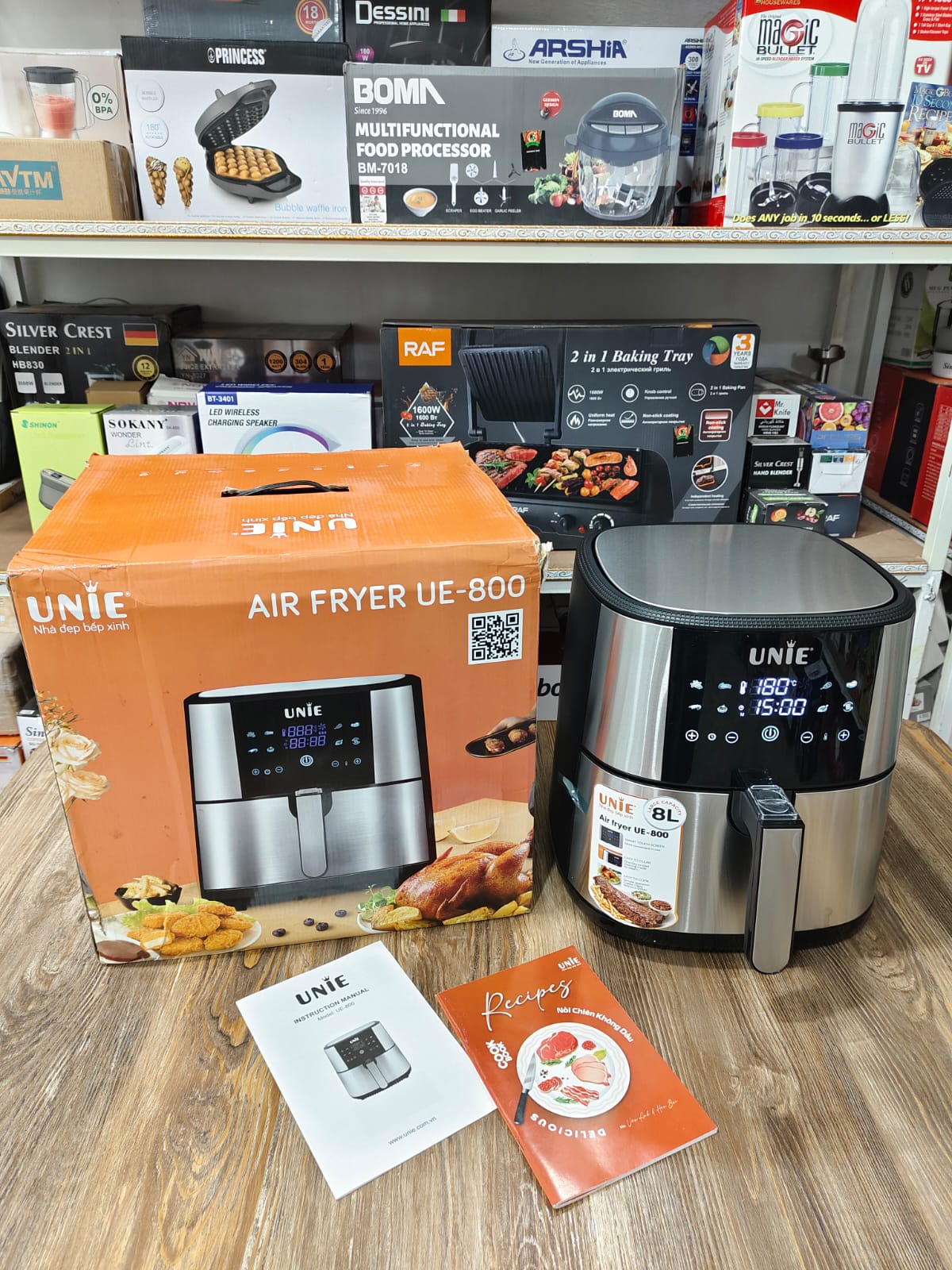 UNIE 8L digital air fryer featuring a stainless steel and a touch control panel