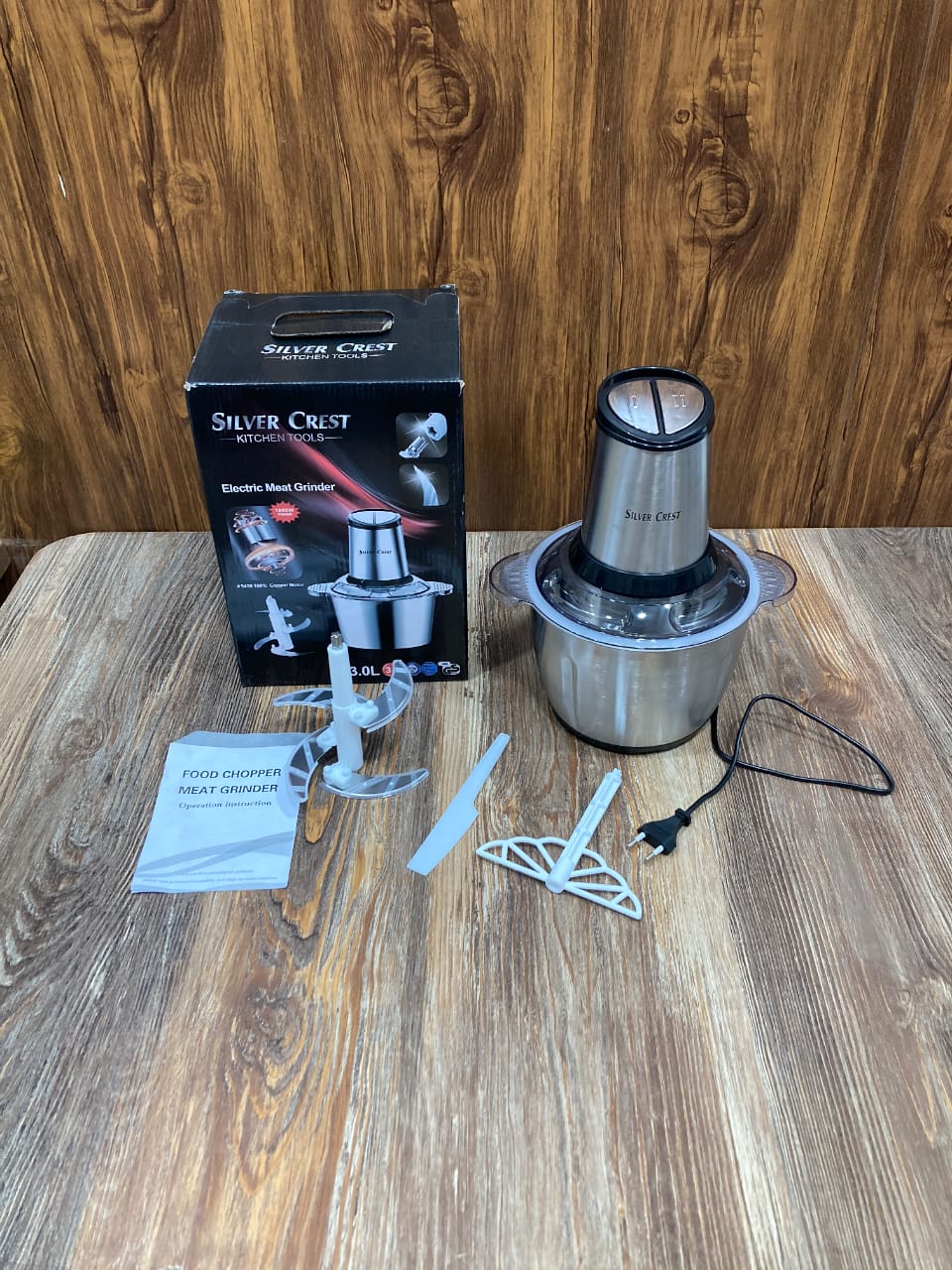Silver crest 3L meat and vegetable chopper.