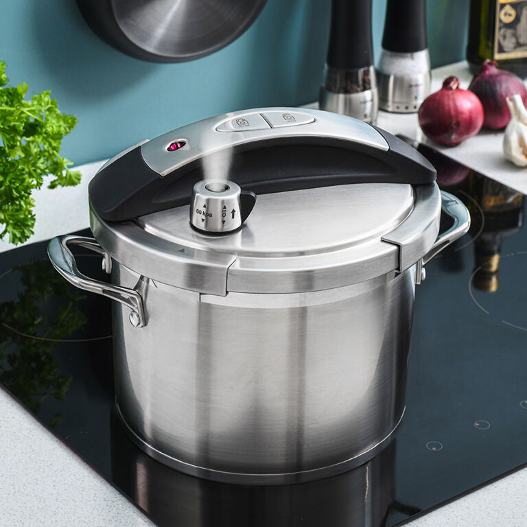 Pressure cooker