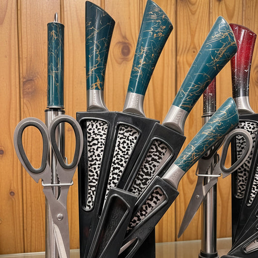 BASS  Knife Set -8 Pieces .