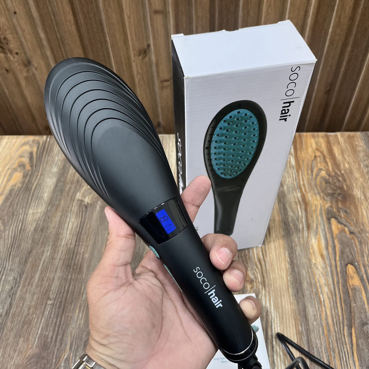 SOCO Hair Digital Hair Straightener Brush Nano ceramic