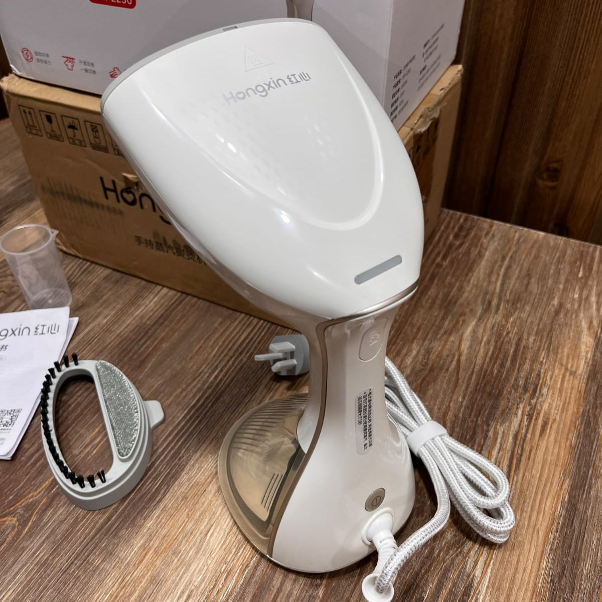 Hongxin YSH-2250 Handheld Garment Steamer – Portable Fabric & Clothes Steamer