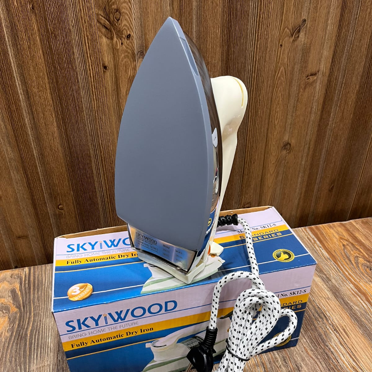 Skywood SK12-S Heavy Weight Fully Automatic Dry Iron | 1000W