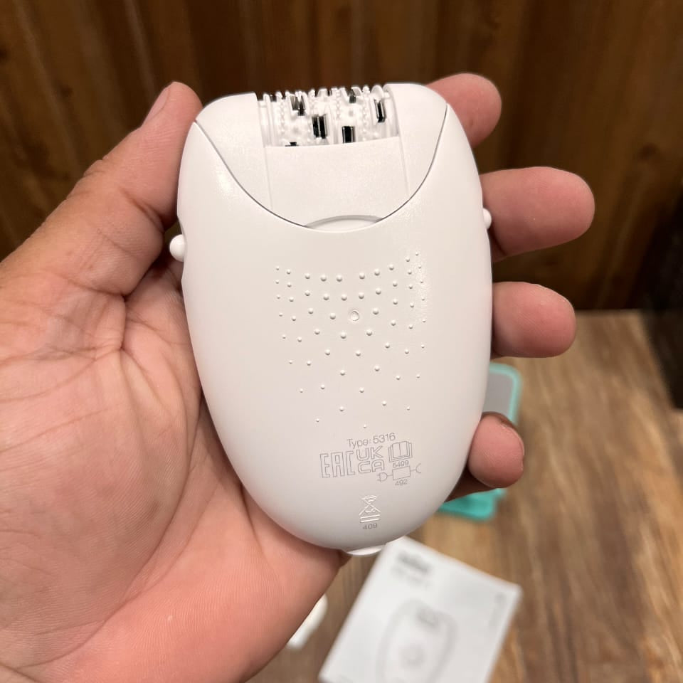 Braun Silk-épil 1 Epilator – Hair Removal from the Root, Up to 4 Weeks of Smooth Skin