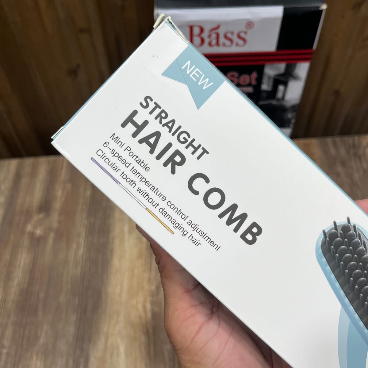 Straight Hair Comb – Ceramic Hair Straightening Brush | 6-Speed Temperature Control (Model RW-Z551)