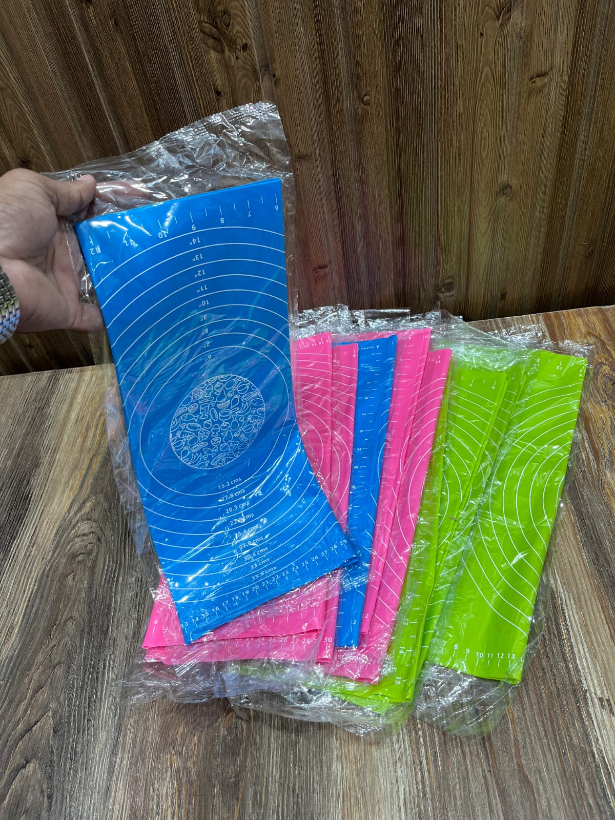Non-Stick Silicone Baking Mat with Inch & CM Measurements - Reusable Pastry Rolling Mat