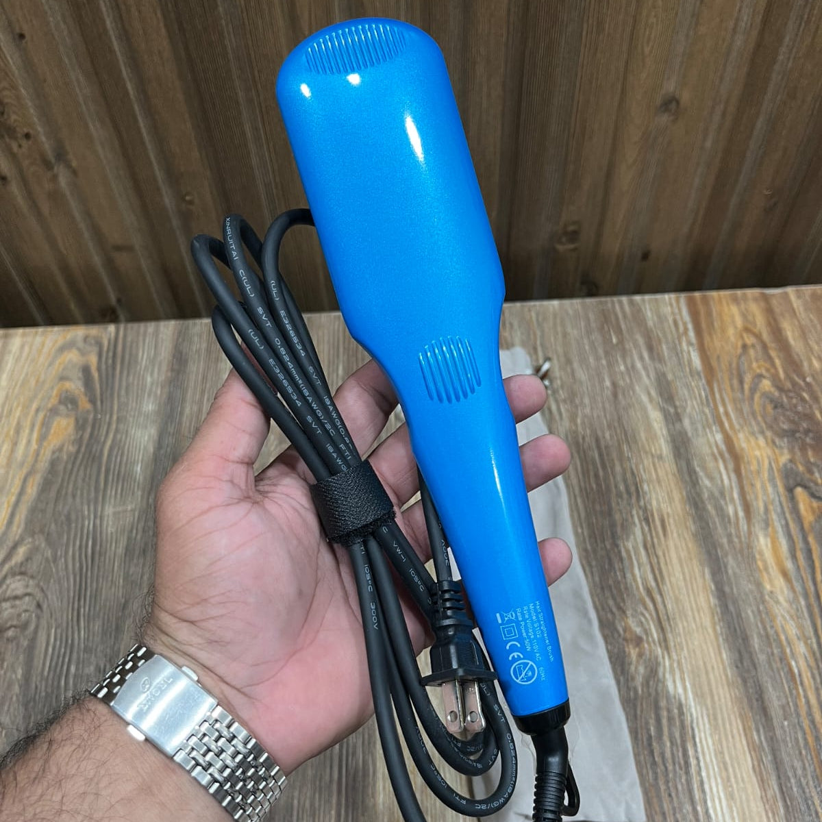American Lot Acevivi Digital Hair Straightener Brush (Without Box - 100% Original)