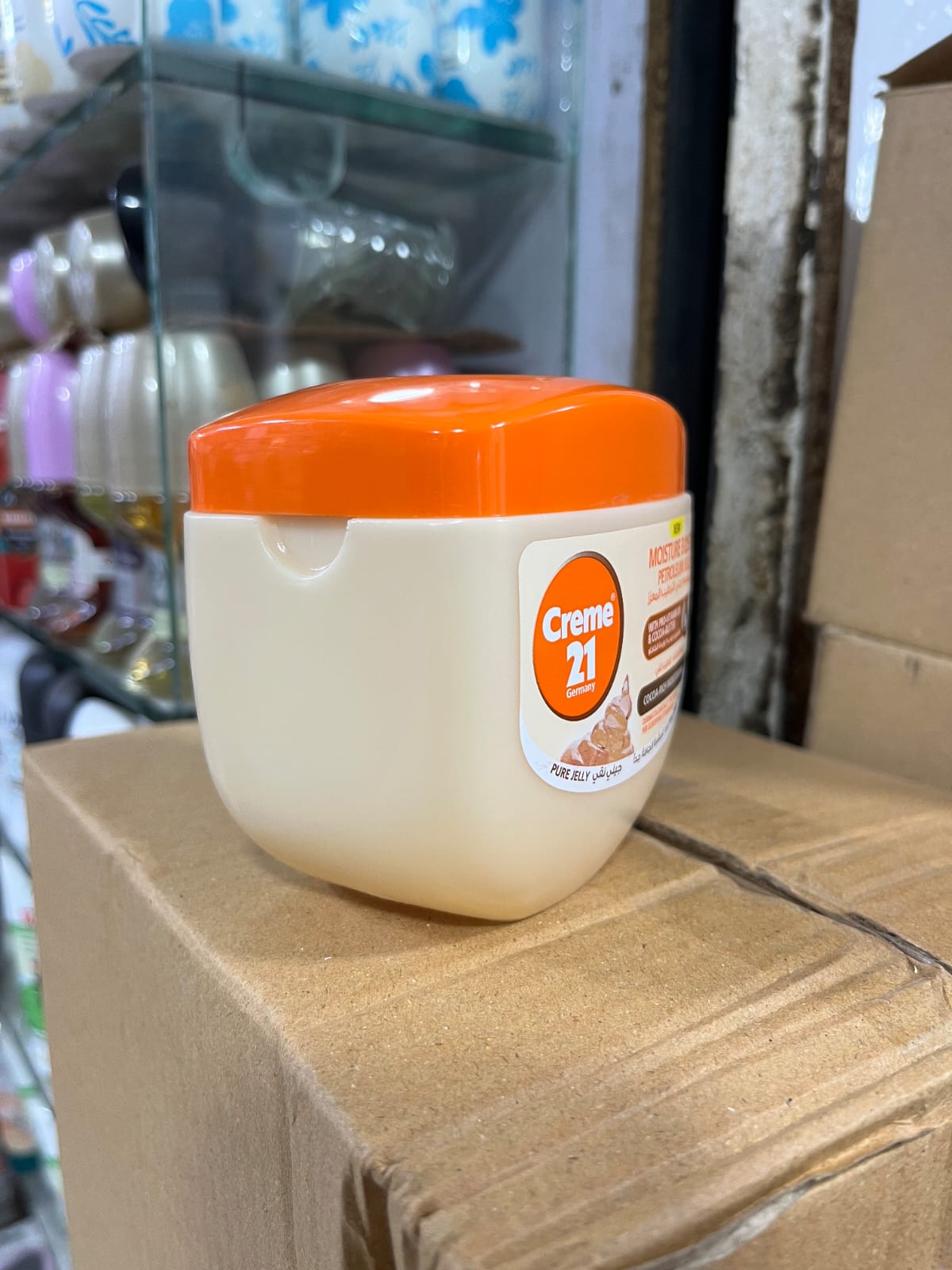 Creme 21 Cocoa Butter Petroleum Jelly 300ml