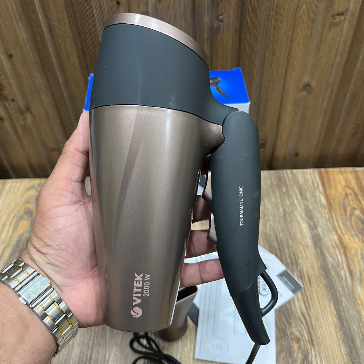 Vitek VT-2238 BN Foldable Hair Dryer 2000W
